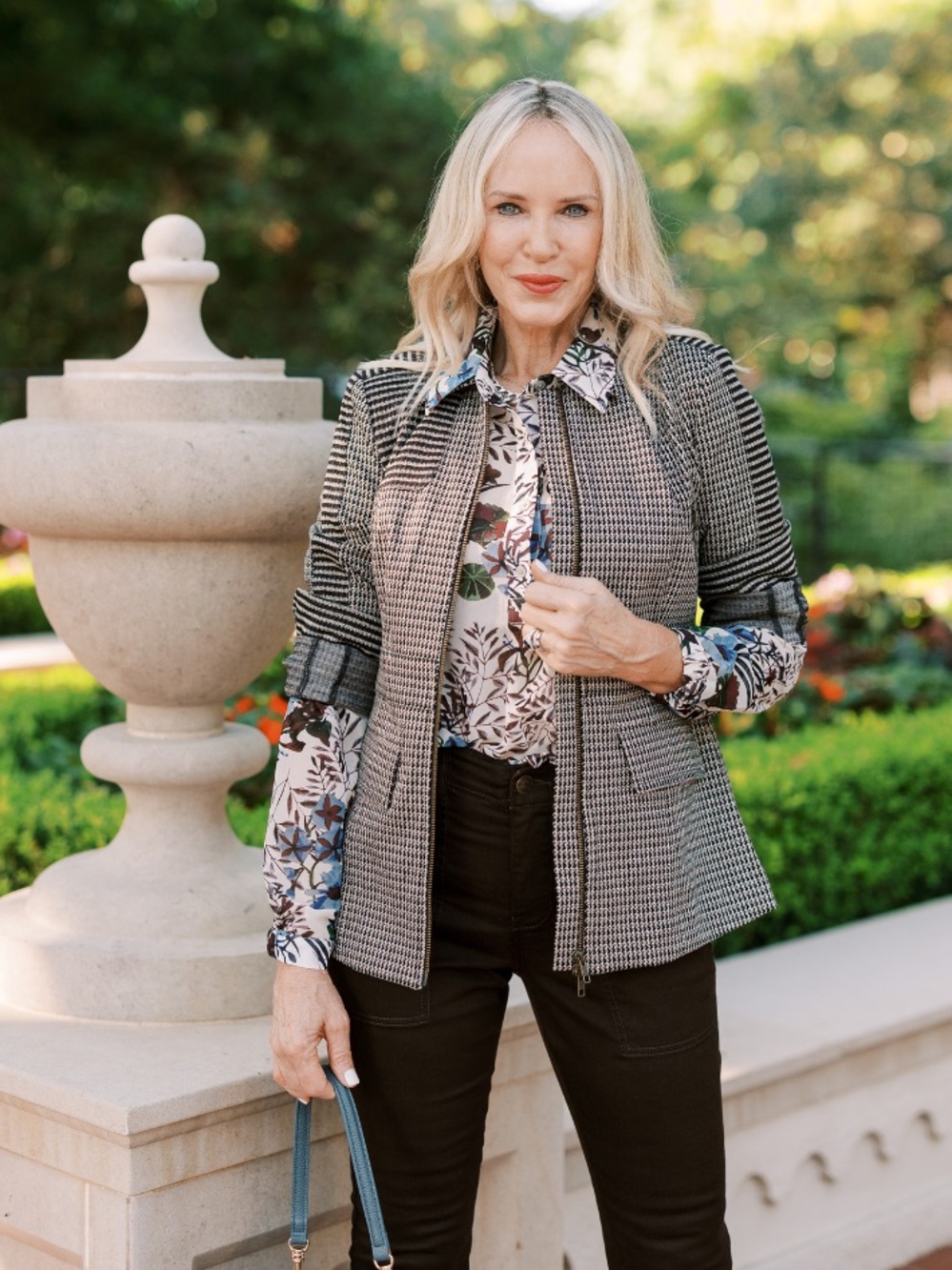CAbi Houndstooth Baron Blazer Jacket Size M - Picture 3 of 9